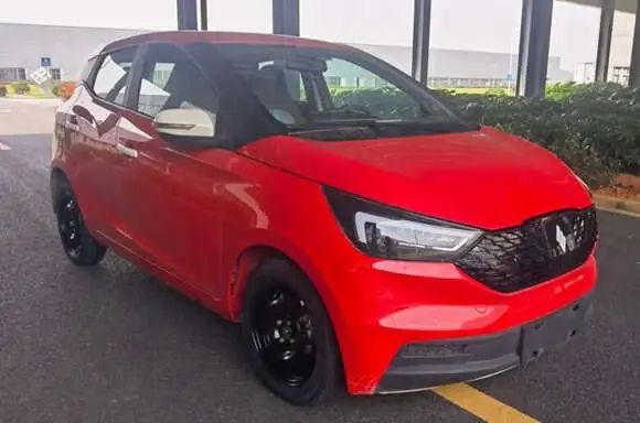 燃油車大優(yōu)勢無了！科學家研發(fā)全新鈉電池：滿電僅需幾秒鐘