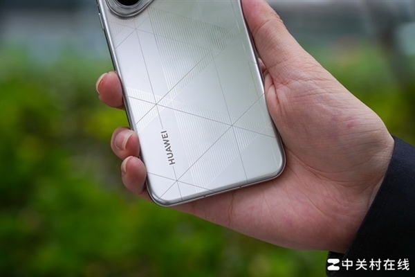 華為Pura 70 Pro+開(kāi)箱上手：P系列的一次鳳凰涅槃