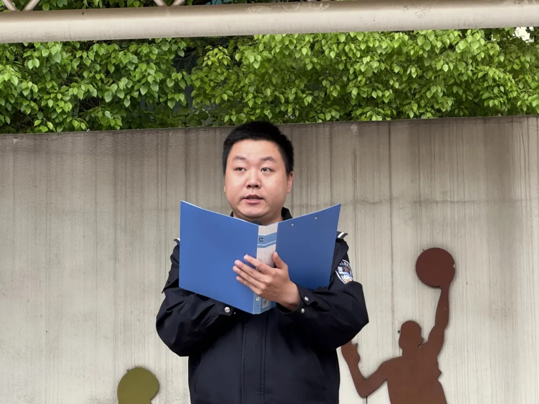 警校攜手 開展打擊網(wǎng)絡謠言，反對網(wǎng)絡暴力及抵制校園欺凌主題活動