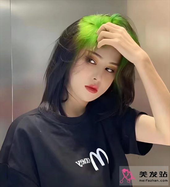 今年流行爆頂染 復(fù)古時髦吸睛