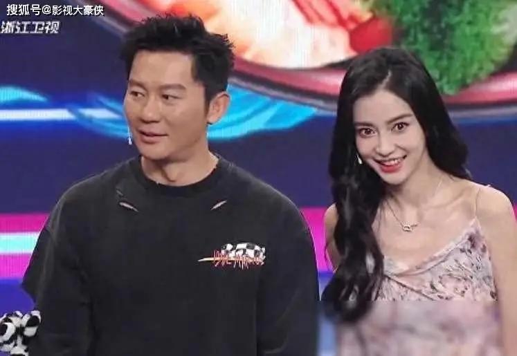 楊穎李晨戀情緋聞上熱搜，被質(zhì)疑為《跑男》炒作 4
