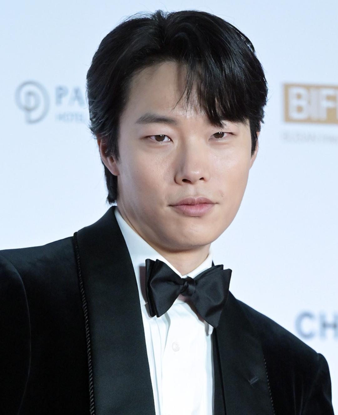 韓素希經(jīng)紀(jì)公司回應(yīng)與柳俊烈分手：雙方約定不會(huì)再被私事消耗感情 46