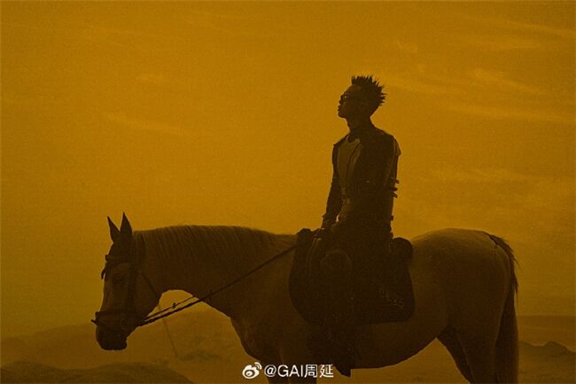 GAI周延全新Mixtape《底層邏輯》上線 以不變應(yīng)萬(wàn)變的音樂(lè)哲學(xué)