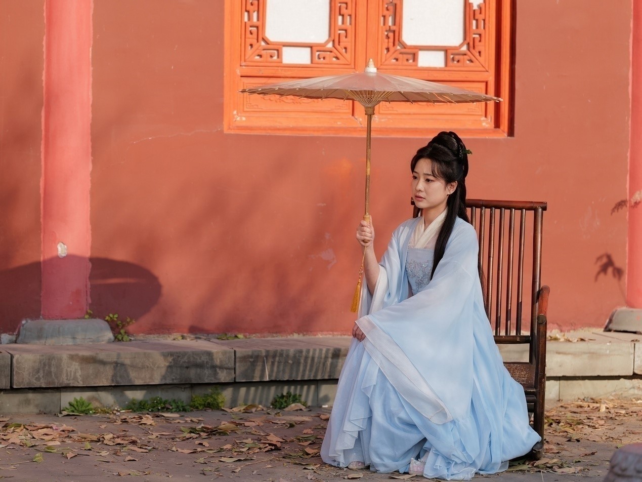 古裝互動游戲《許愿，我要帶她們回現(xiàn)代》限時折扣價37.8元