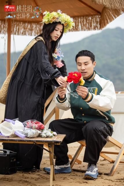 《桃花塢出游季》圓滿收官，歡笑中探索合作新模式