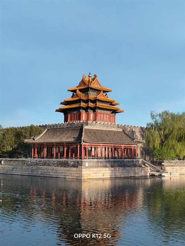 百瓦快充+5500mAh大電池同檔罕見！OPPO K12上手