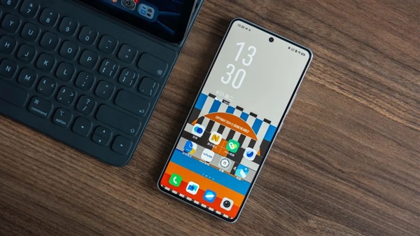 1999元＋6000mAh超大電池！這手機(jī)治好了我的續(xù)航焦慮