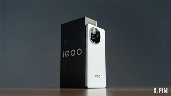 1999元＋6000mAh超大電池！這手機(jī)治好了我的續(xù)航焦慮