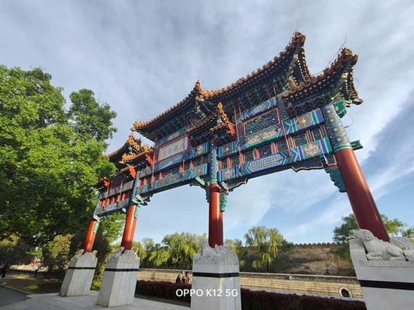 百瓦快充+5500mAh大電池同檔罕見！OPPO K12上手