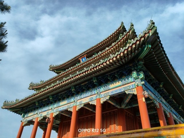 百瓦快充+5500mAh大電池同檔罕見！OPPO K12上手