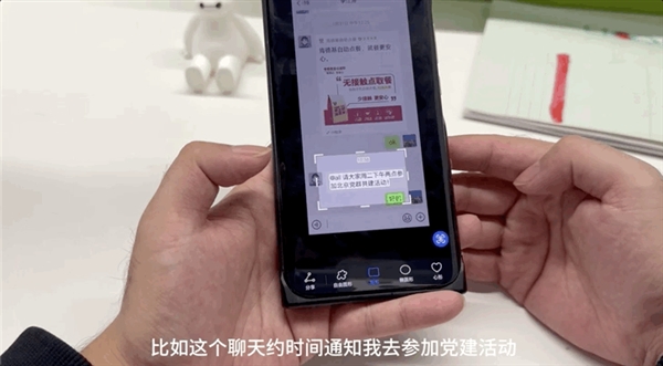 激進式押注AI手機的廠商一大堆 為什么登頂?shù)氖沁@家