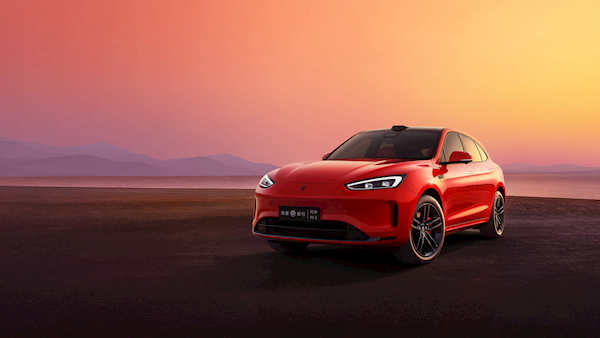 24.98萬元起！問界新M5單日大定1250臺：標(biāo)配華為智駕系統(tǒng)