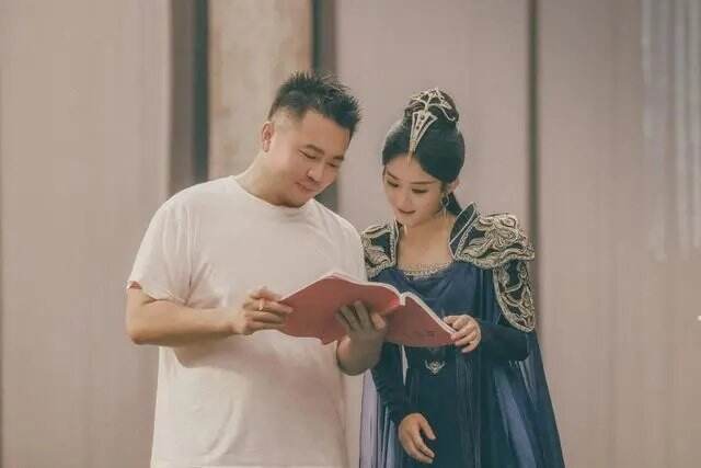 《與鳳行》導(dǎo)演鄧科對(duì)話