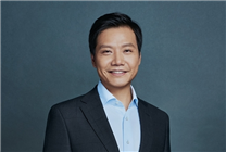 雷軍回應(yīng)給武大捐款13億：拿獎(jiǎng)學(xué)金時(shí)就發(fā)誓要1萬(wàn)倍奉還