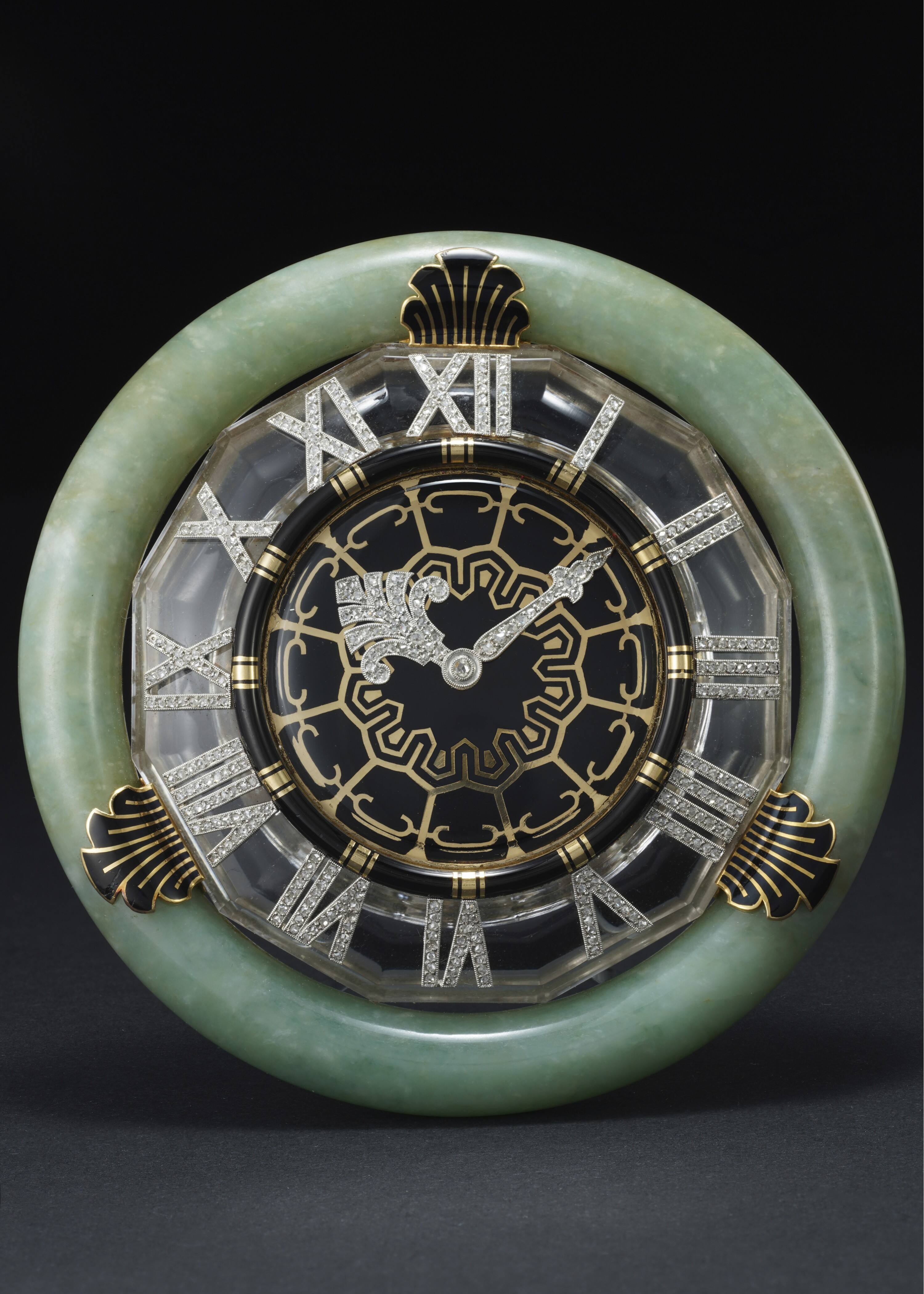 富藝斯隆重呈獻一組源于裝飾藝術(shù)時期之博物館級卡地亞座鐘