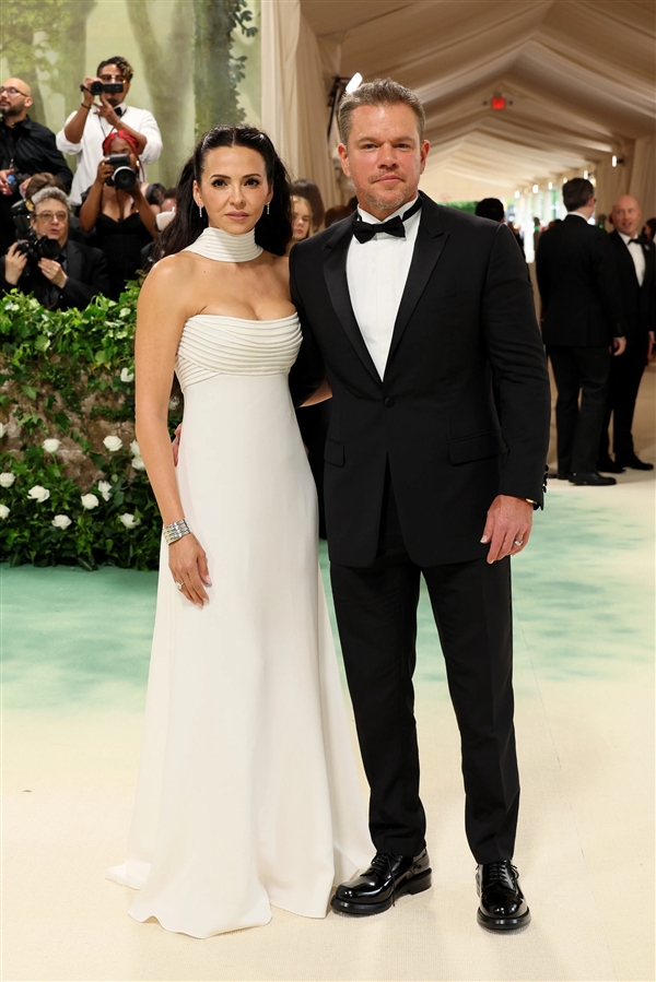 新超人首張劇照