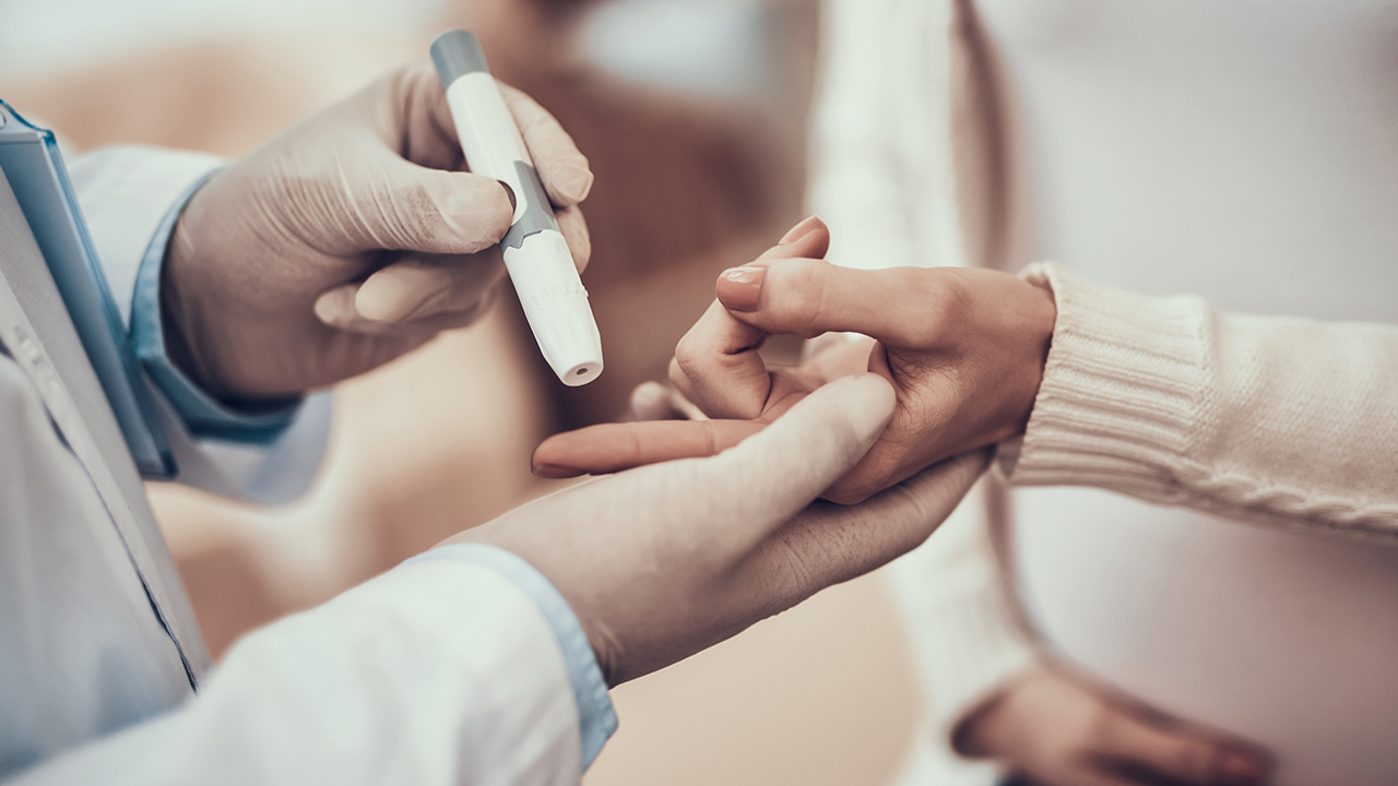 初期腎小球腎炎是怎么引起的該怎么辦