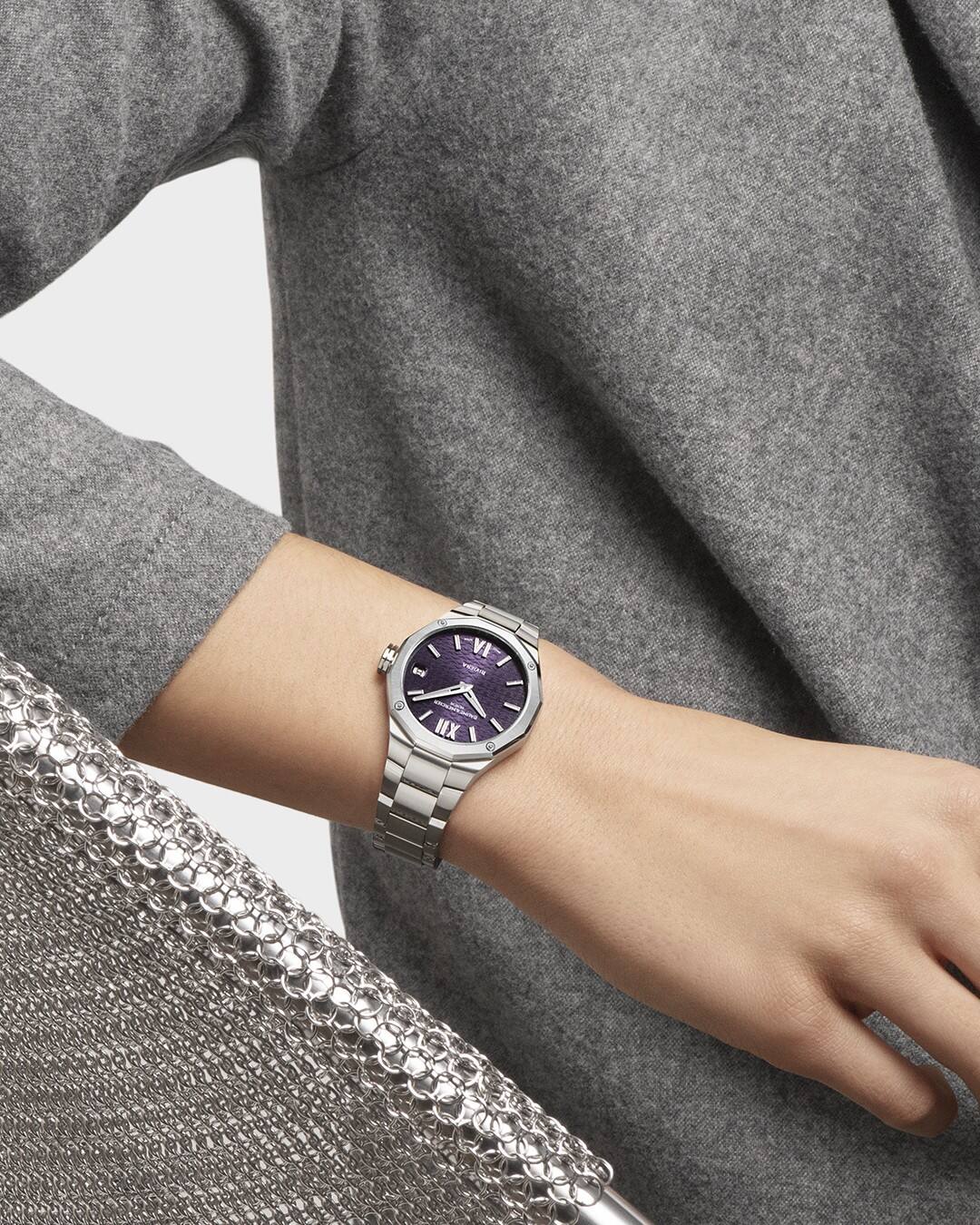 「她」的多樣風(fēng)華——2024名士甄選腕表獻(xiàn)禮母親節(jié)