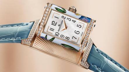 以靈動(dòng)之藝詮釋REVERSO翻轉(zhuǎn)系列的裝飾藝術(shù)精神 REVERSO ONE‘PRECIOUS FLOWERS’翻轉(zhuǎn)系列珍稀花卉腕表 再添三款臻美新作