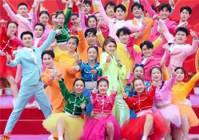 倒計時6天！烏蘭圖雅“花開四季”演唱會5.19北京開唱