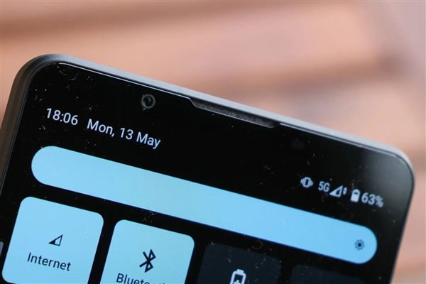 售價(jià)過萬(wàn)！索尼Xperia 1 VI圖賞：無(wú)挖孔全面屏 行業(yè)罕見