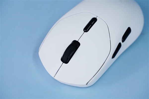 原相3398傳感器、180小時(shí)續(xù)航 雷柏VT1 PRO鼠標(biāo)圖賞