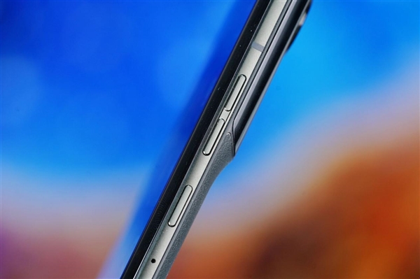 moto首款A(yù)I旗艦！moto X50 Ultra圖賞