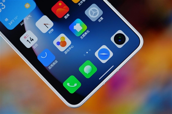 罕見純白面板！魅族21 Note圖賞