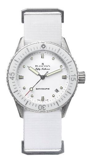 520，為你見證愛的“表”達——寶珀Blancpain情人節(jié)對表推薦