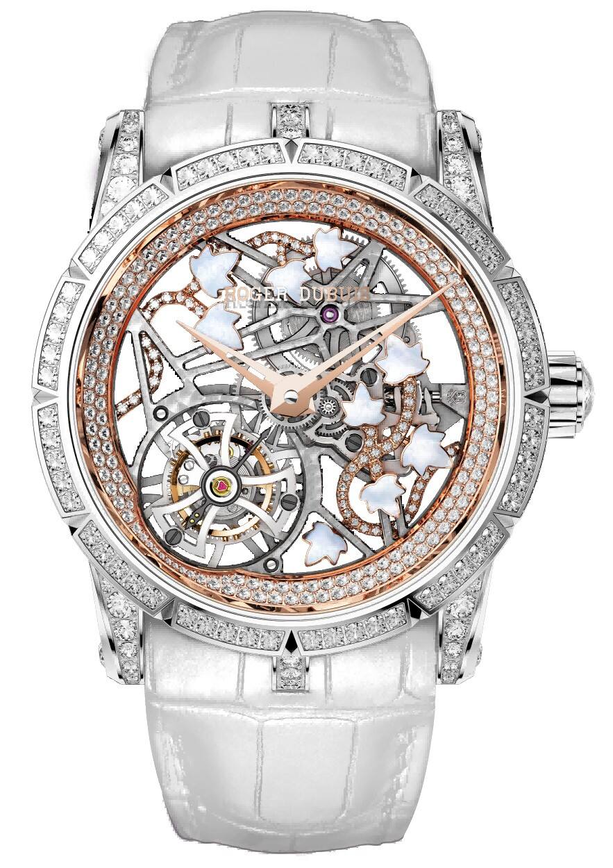 定格熾熱瞬間 羅杰杜彼Roger Dubuis 520甄選非凡摯愛時計 愛是日月星辰的陪伴，砥礪前行。