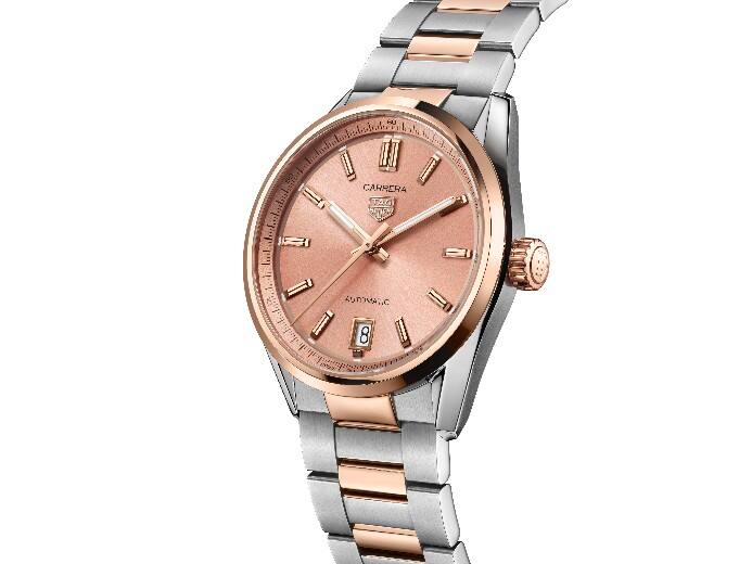 TAG Heuer泰格豪雅傾情呈獻(xiàn)卡萊拉系列日歷型腕表 助力520無畏示愛