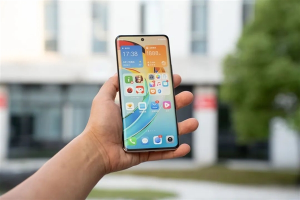 榮耀賣了1000萬臺的千元機：是不是因為長得像華為