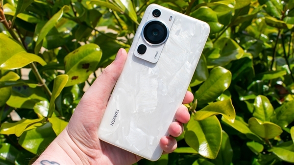 流暢如新！華為P60、Mate 50等35款設(shè)備宣布升級HarmonyOS 4.2正式版