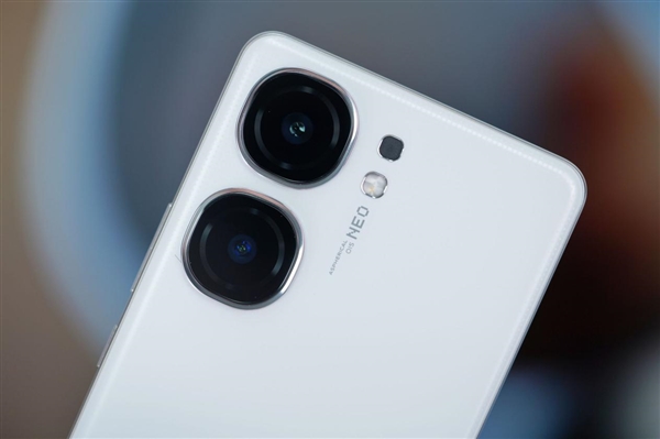 首批搭載天璣9300+！iQOO Neo9S Pro圖賞