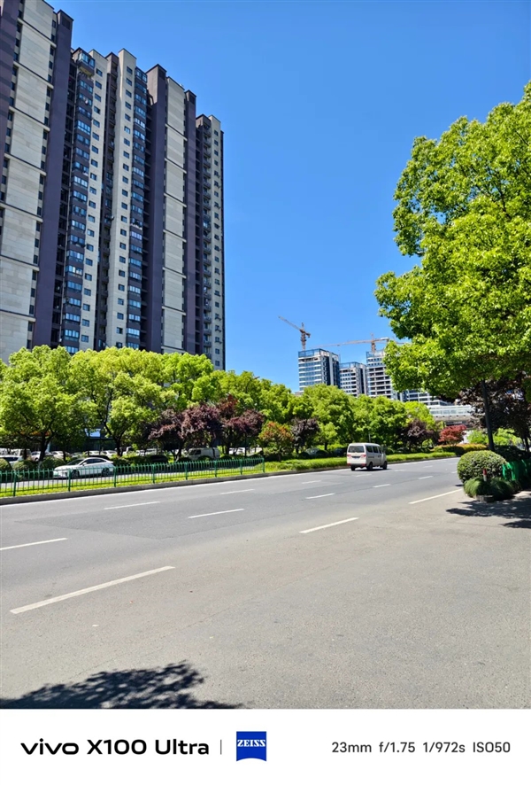 體驗完vivo X100 Ultra 我覺得藍廠說它滅霸還是保守了