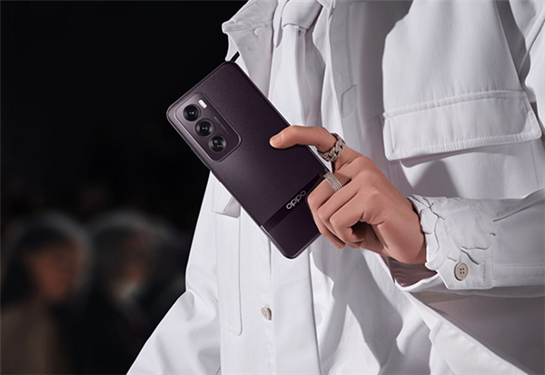 不用羨慕iPhone！OPPO Reno12系列支持發(fā)布實況照片：小紅書首發(fā)