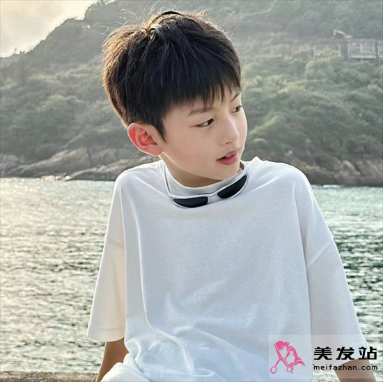 小男孩夏季短發(fā)精選 超酷機(jī)靈惹人喜愛