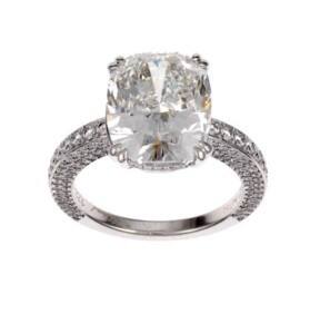 熠熠群星佩戴Chopard蕭邦臻品杰作 亮相第77屆戛納電影節(jié)保羅·施拉德（Paul Schrader）執(zhí)導(dǎo)電影《噢，加拿大》（Oh,Canada）首映禮