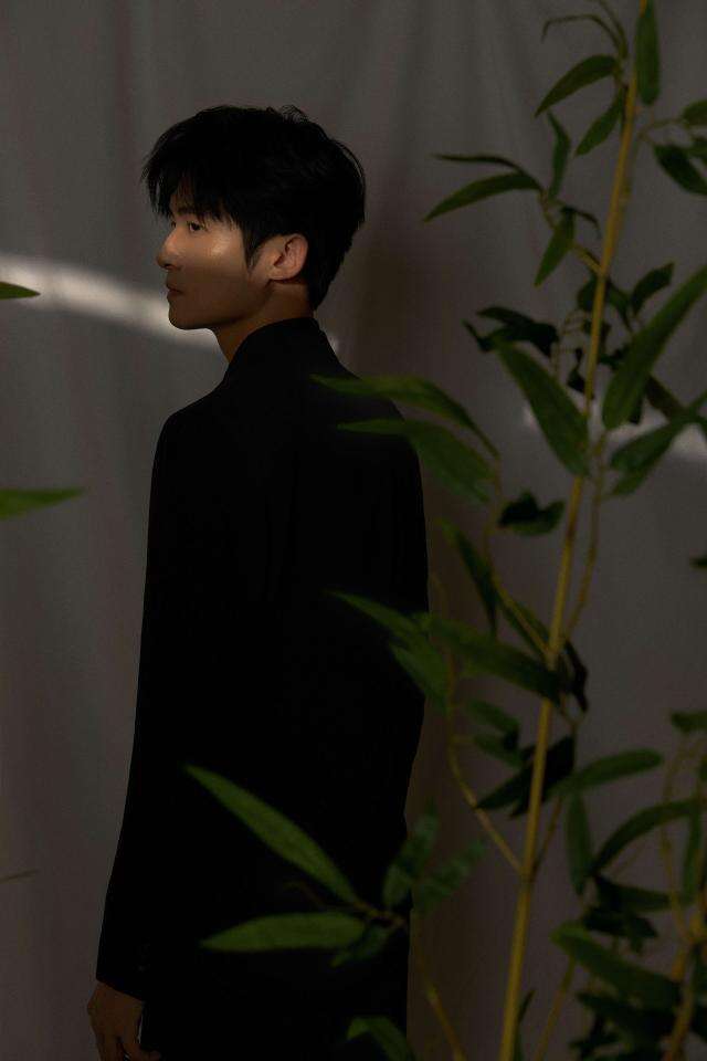 佟夢實(shí)《慶余年2》熱播 極致演繹反差五竹叔