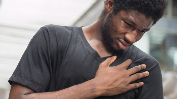 返流性喉炎怎么導(dǎo)致咳嗽