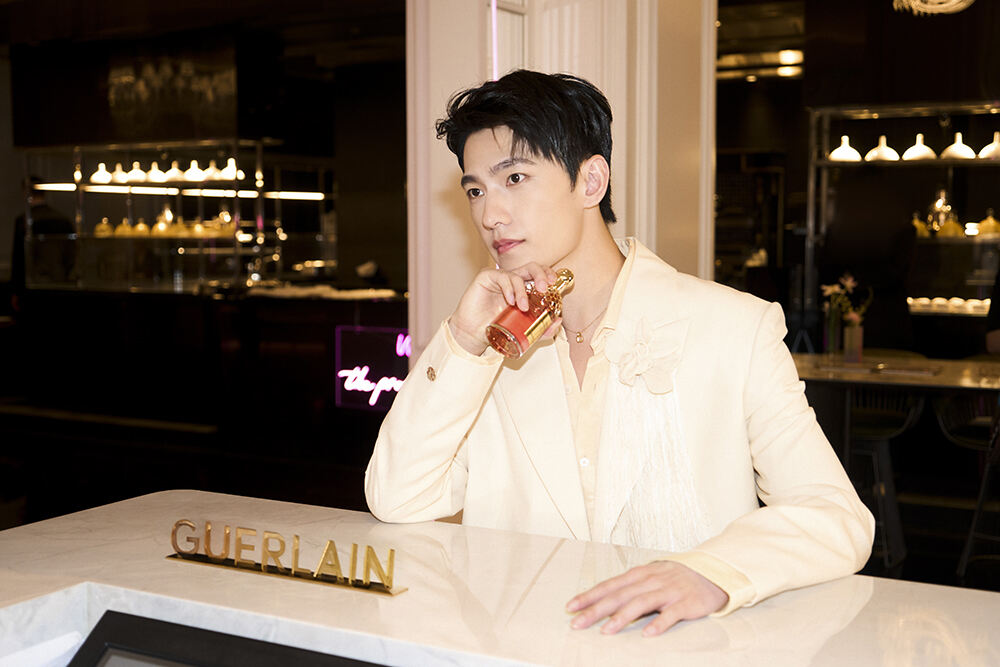 隨「蜂」入夏，尋香嬌蘭蜜境花園 法國嬌蘭攜手全球品牌代言人楊洋共度Bee Garden主題之宴