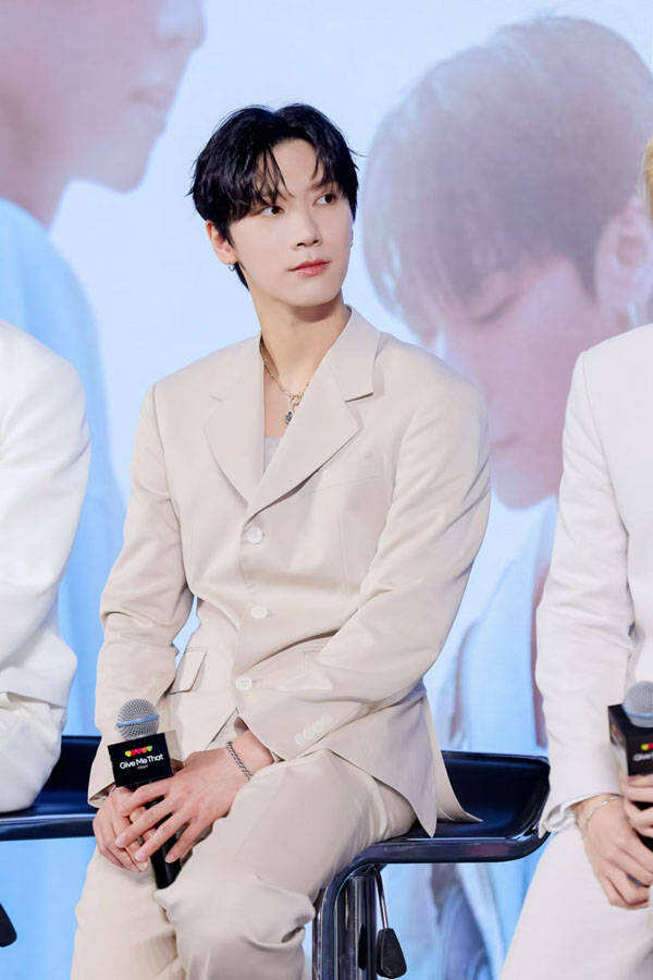 威神V強勢歸來！新專輯《Give Me That》媒體見面會在北京順利舉辦