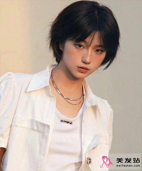 日系風格女生短發(fā) 圓臉大臉女生參考