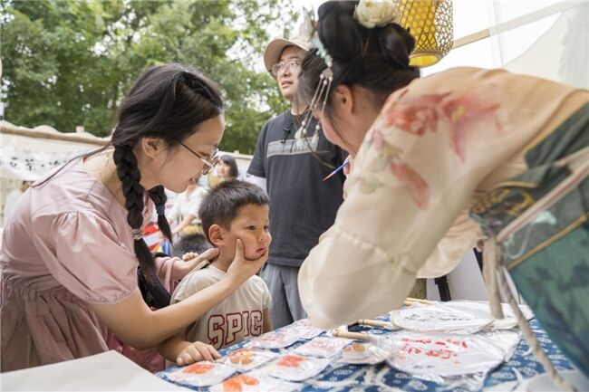 龍舟花燈船、非遺游園會、限定五黃宴……烏鎮(zhèn)景區(qū)端午活動上新