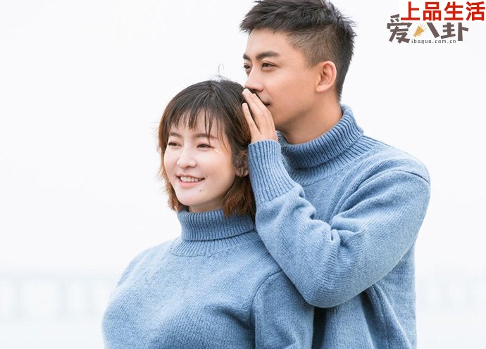 李晟李佳琦合影