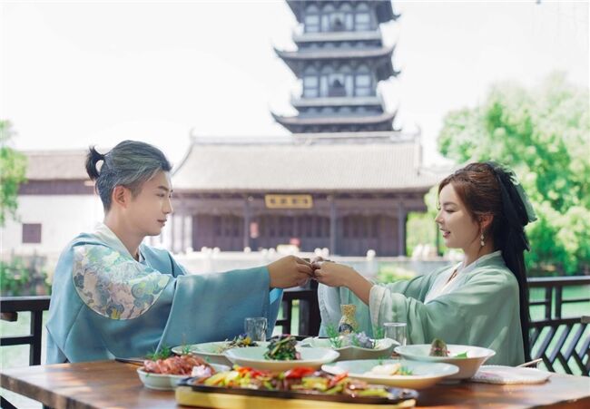 龍舟花燈船、非遺游園會、限定五黃宴……烏鎮(zhèn)景區(qū)端午活動上新