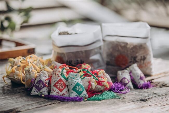 龍舟花燈船、非遺游園會、限定五黃宴……烏鎮(zhèn)景區(qū)端午活動上新