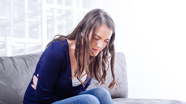 便秘引起舌根口臭