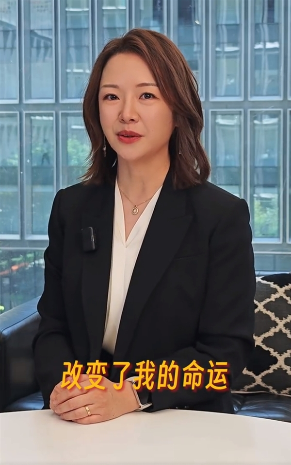 小米集團(tuán)CMO許斐：和雷軍聊了2小時(shí) 沒(méi)有猶豫就離開(kāi)了Google