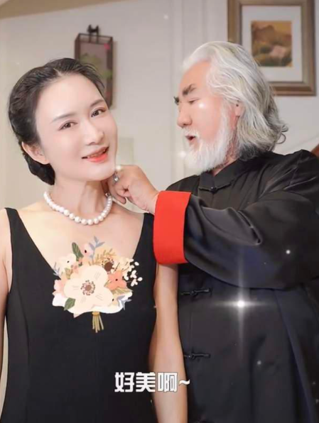 杜星霖比張紀中小了多少歲,張紀中娶小30歲妻子杜星霖 4